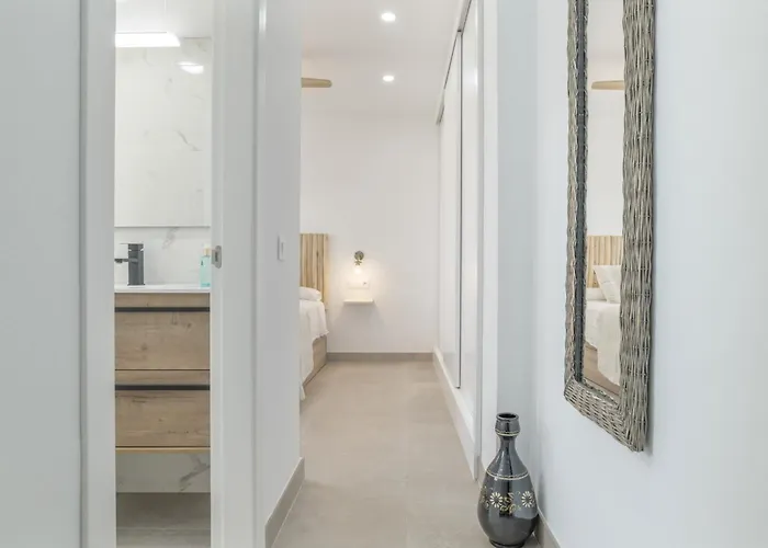 Noah カントリーハウス コニル・デ・ラ・フロンテラ