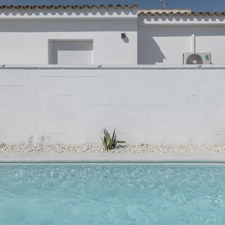 Літній будинок Noah